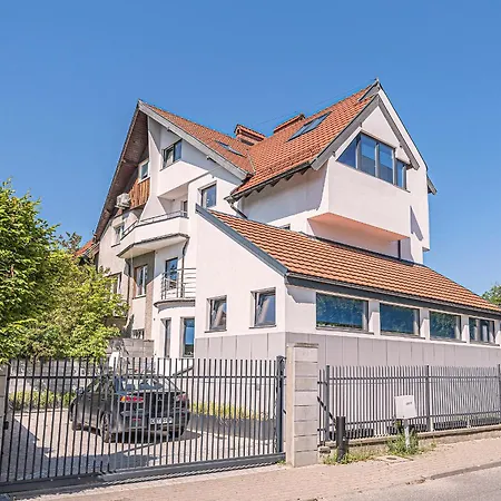 Comfort Korzeniowskiego 아파트