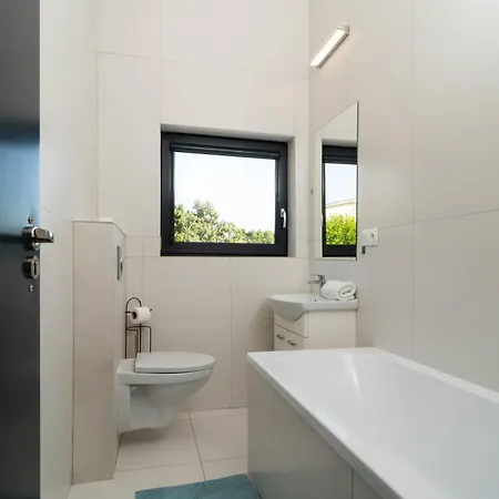 Comfort Korzeniowskiego 아파트 그디니아