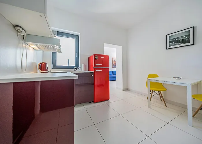 Comfort Korzeniowskiego דירה *